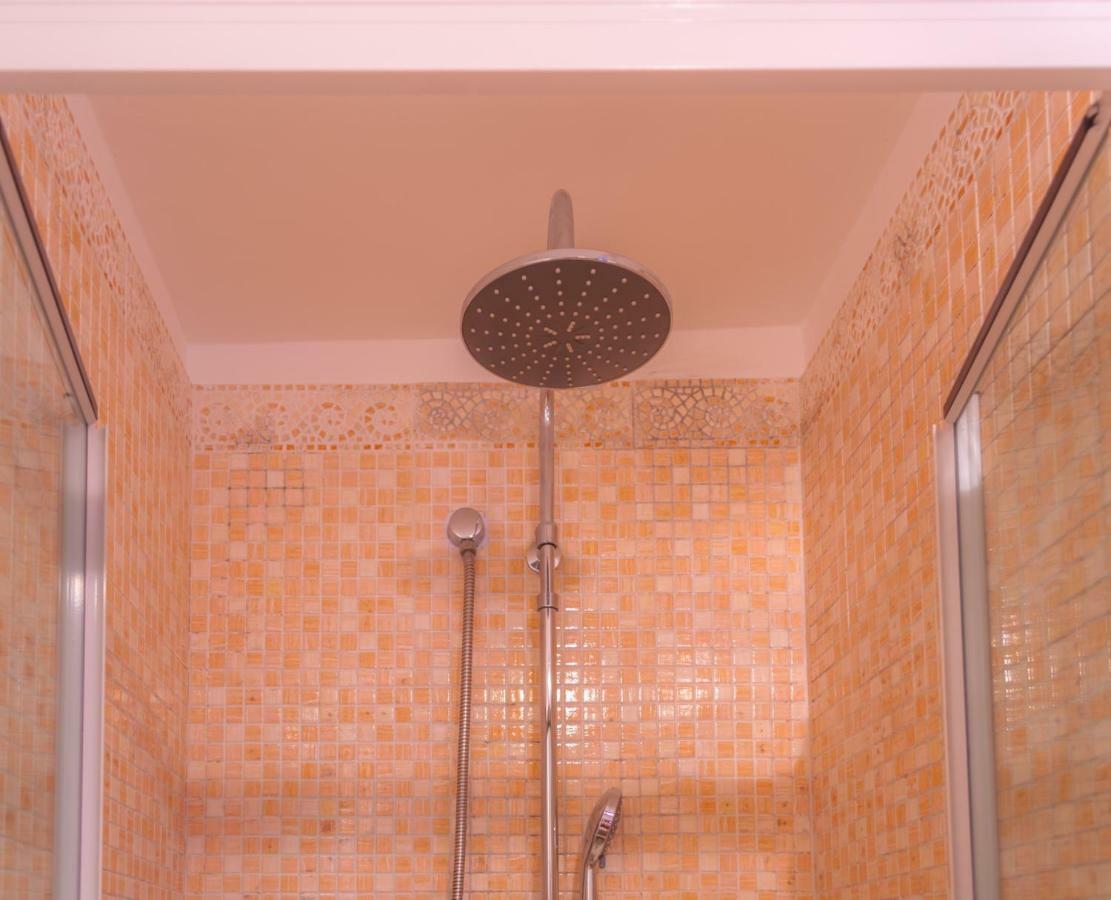 Melo Accommodations Apartment Abbrescia Бари Екстериор снимка